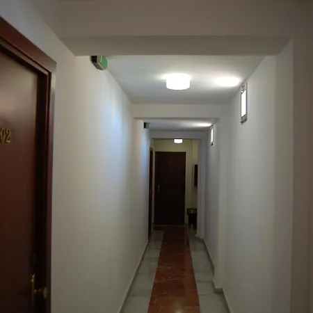 Hotel Marina Victoria 2*