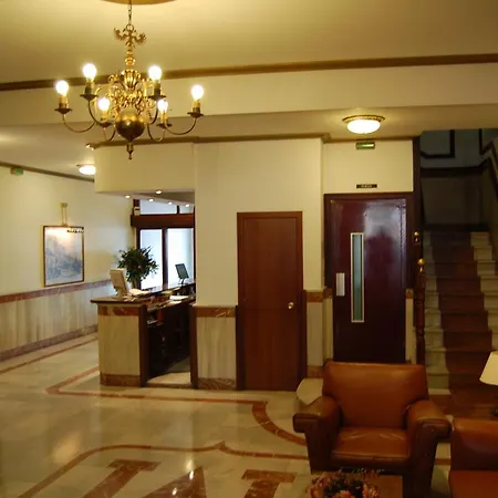 Hotel Marina Victoria 2*